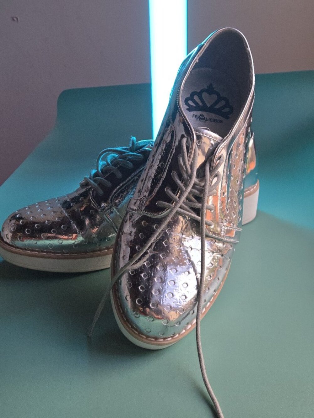 Women’s Silver Metallic Lace-Up Shoes – FERGALICIOUS – Size ___7M